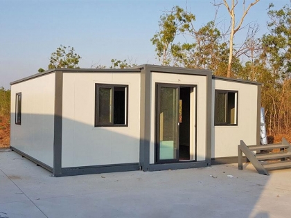 expandable house
