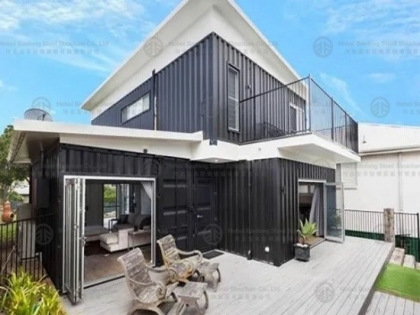 Prefabricated container house